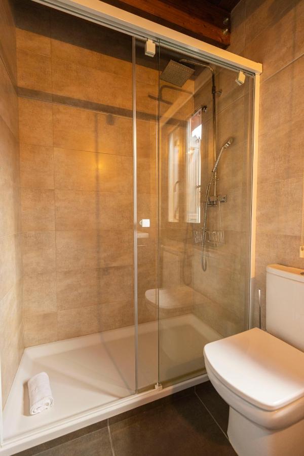 Apartamentos Casa Roldan I Benasque Bagian luar foto
